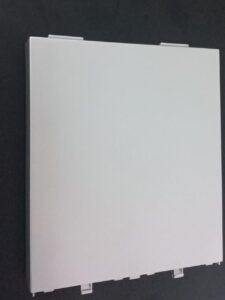 Tapa bebedero de mesada plateado